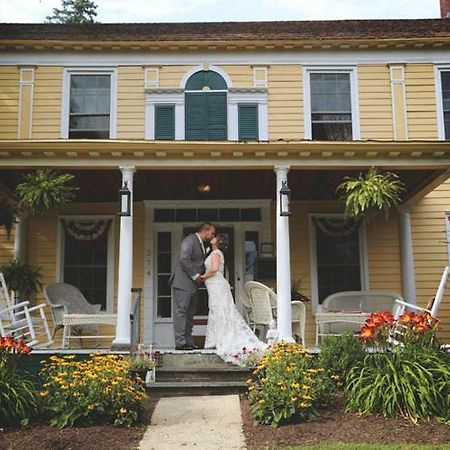 Van Winkle Inn Greenville Экстерьер фото